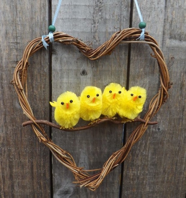 16 Cute Handmade Easter Wreath Ideas (5)