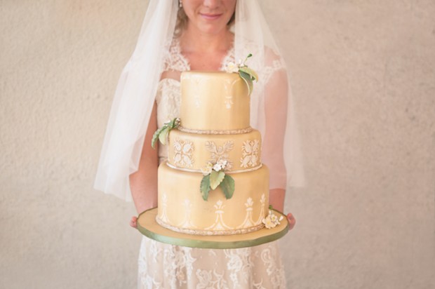 18 Beautiful Ideas for Perfect Wedding Cake Decoration (5)