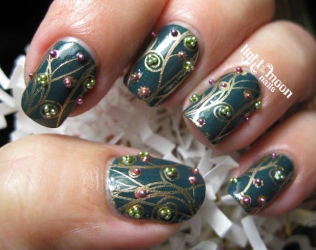 18 Colorful and Floral Ideas to Inspire Your Next Nail Design (11)