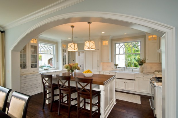 18 Gorgeous White Kitchen Design Ideas in Traditional Style (3)