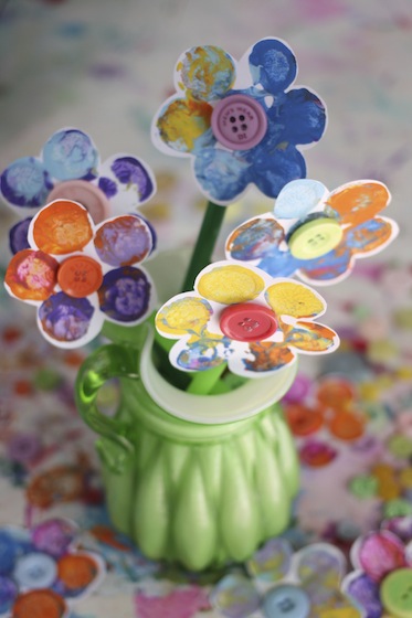 19 Cute DIY Paper Flower Ideas to Celebrate Spring (15)