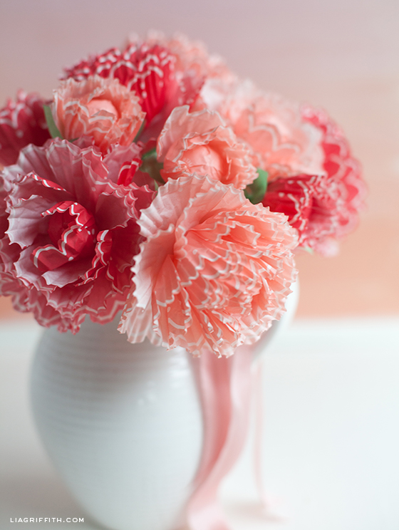 19 Cute DIY Paper Flower Ideas to Celebrate Spring (6)