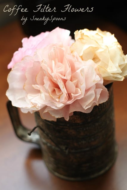 19 Cute DIY Paper Flower Ideas to Celebrate Spring (9)