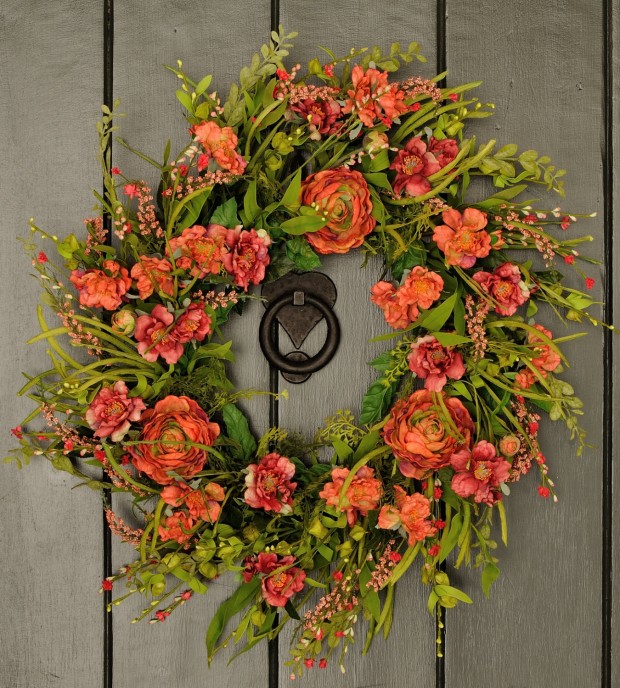Buy it here: www.etsy.com 19 Fresh-Looking Handmade Spring Wreath Ideas (1)