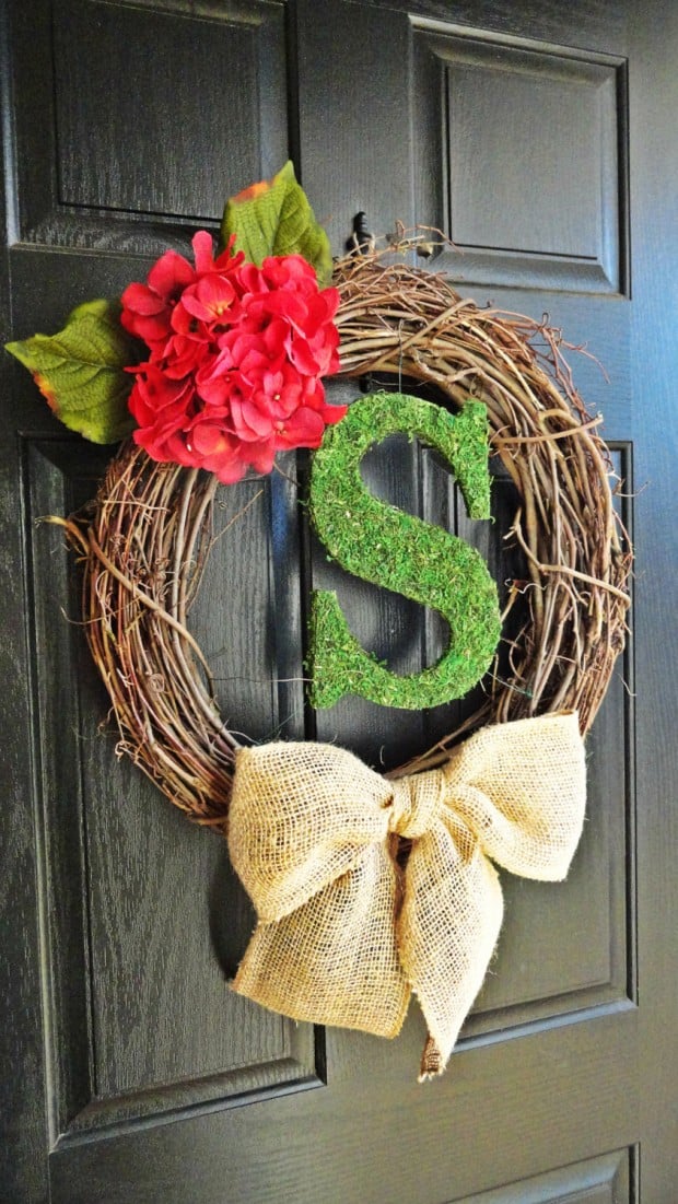 19 Fresh-Looking Handmade Spring Wreath Ideas (19)