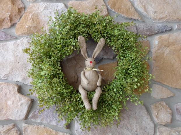 19 Fresh-Looking Handmade Spring Wreath Ideas (4)