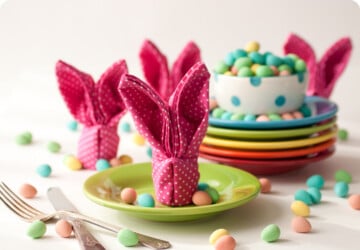 20 Adorable DIY Decorations for Easter - Easter decorations, Easter decor, Easter, diy Easter decorations, diy Easter