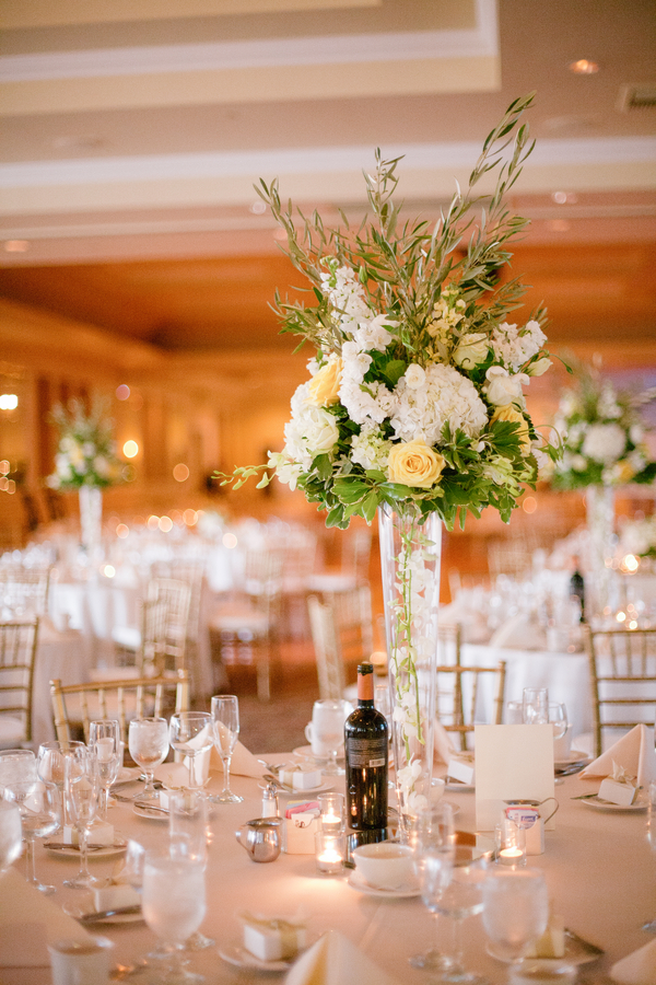 20 Beautiful Spring Wedding Decoration Ideas (18)