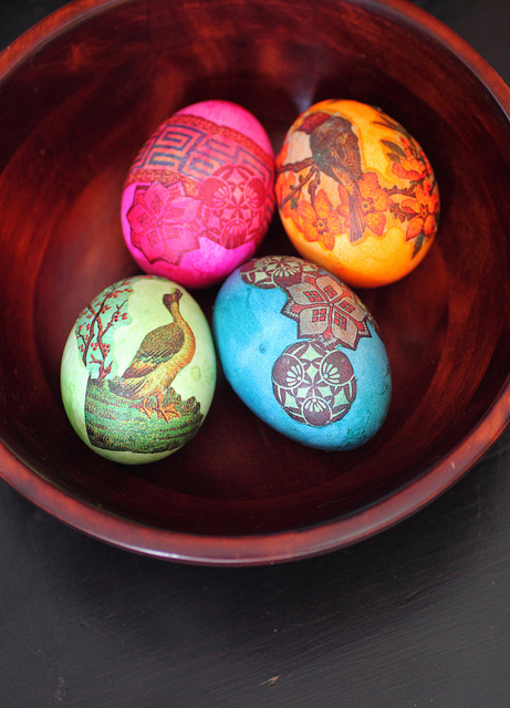 20 Creative and Easy DIY Easter Egg Decorating Ideas (4)