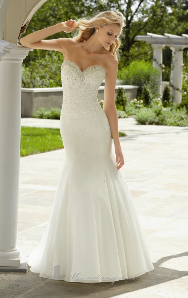 20 Elegant Strapless Wedding Dresses - Style Motivation