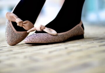 21 Divine Ideas of This Season's Trendy Shoes Flats - Woman shoes, spring shoes, shoes flats, Shoes