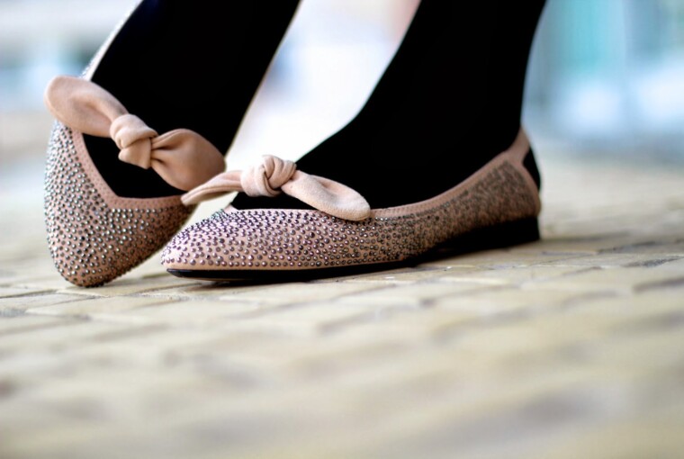 21 Divine Ideas of This Season's Trendy Shoes Flats - Woman shoes, spring shoes, shoes flats, Shoes