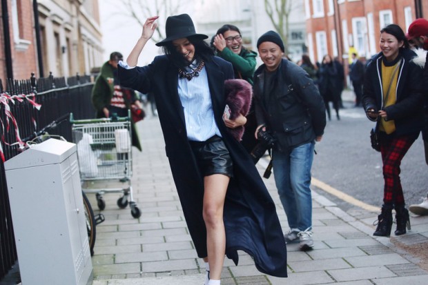 Source: www.studded-hearts.com 3 mart