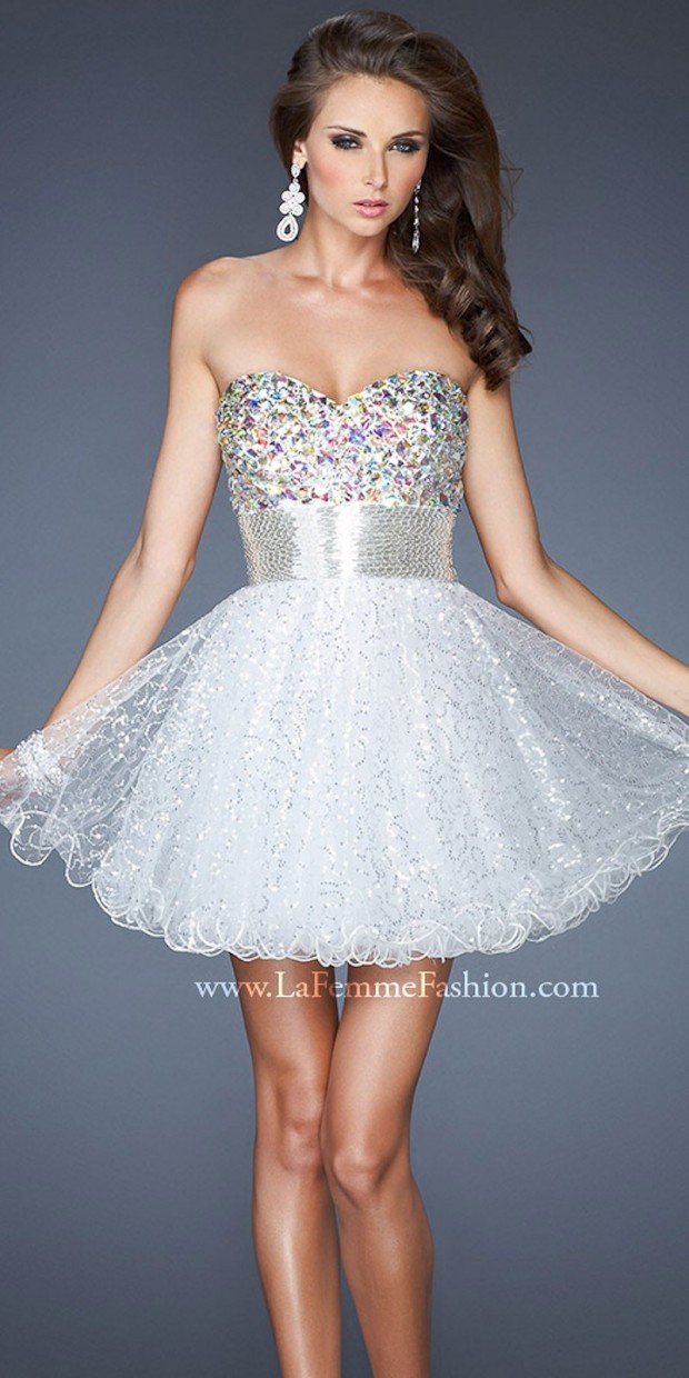 20 Glamorous Short Prom Dresses