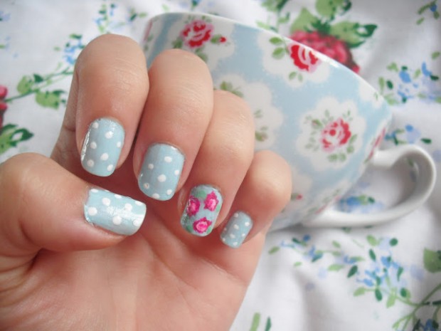 Collection of 23 Beautiful Floral Nail Art Ideas (2)