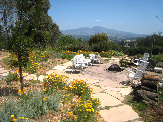 16 Amazing Rustic Patio Ideas