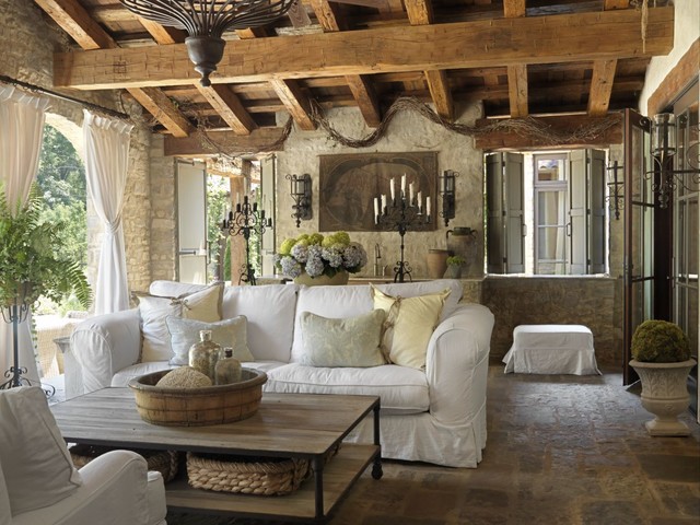 16 Amazing Rustic Patio Ideas