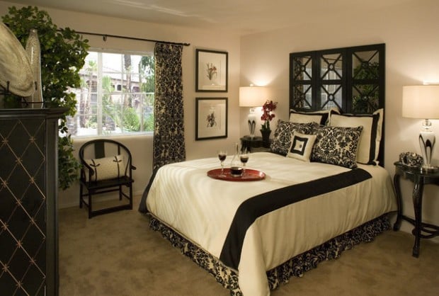 15 Elegant Black and White Bedroom Design Ideas (12)