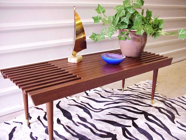 15 Everlasting Mid-Century Vintage Table Designs (2)