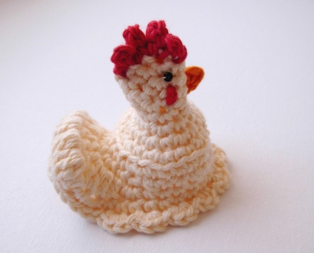 16 Adorable Handmade Easter Egg Cozies (14)