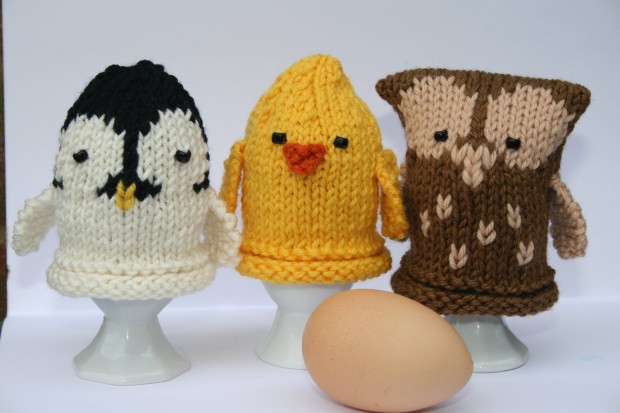 16 Adorable Handmade Easter Egg Cozies (2)