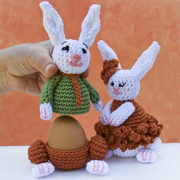 16 Adorable Handmade Easter Egg Cozies (5)