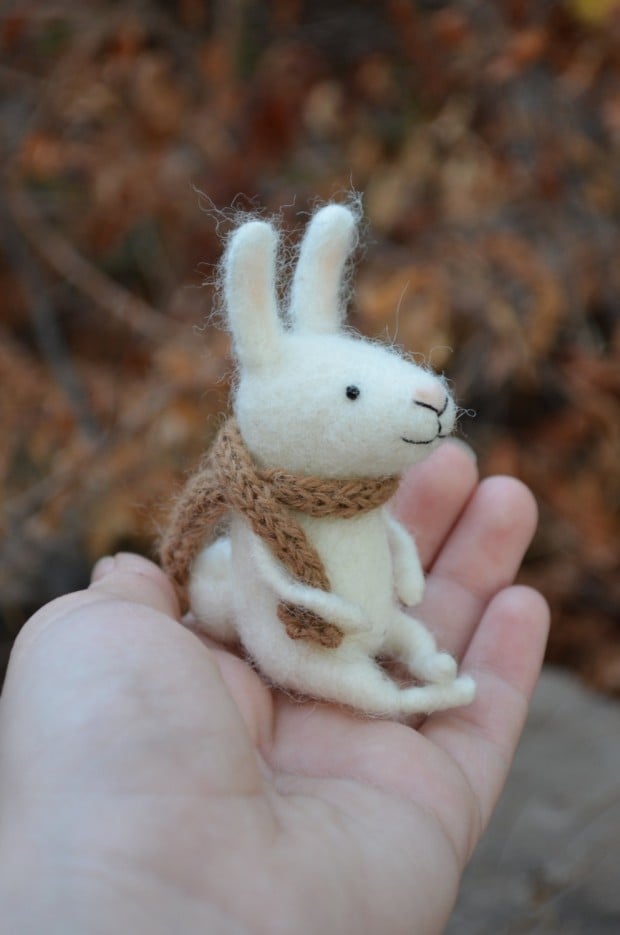 17 Cute & Handmade Needle Felted Easter Decorations (16)