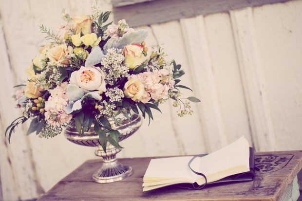 17 Inspiring Ideas for Vintage Wedding Decoration (4)