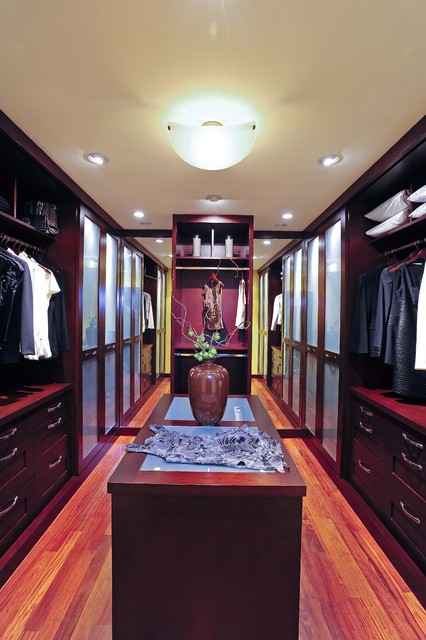 17 Sophisticate and Elegant Woman’s Closet Design Ideas (13)