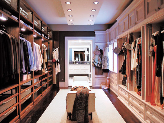 17 Sophisticate and Elegant Woman’s Closet Design Ideas (9)