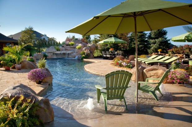 20 Divine Beach Entry Pool Design Ideas for Heaven in your Garden  (19)