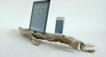 22 Easy DIY Driftwood Docking Stations for Your Devices