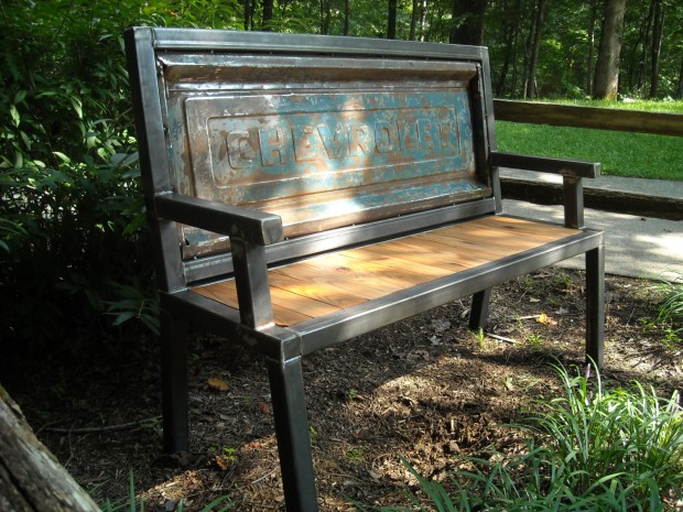 21 Amazing Outdoor Bench Ideas (17)