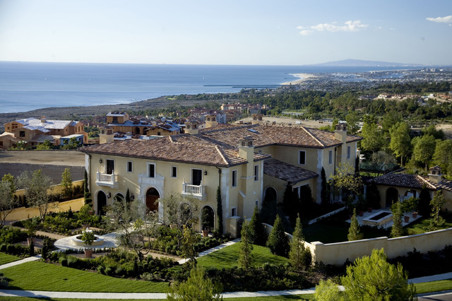 18 Luxury Villa Designs that Look Stunning - villa, luxury villas, luxury