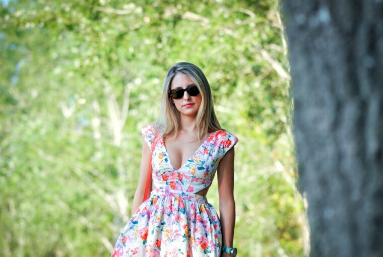Lovely Floral Dresses for Cute Summer Look - summer outfits, summer fashion, floral dresses, floral