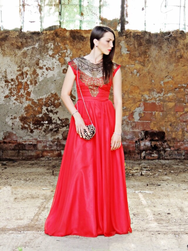 Best 24 Summer Outfits in Red