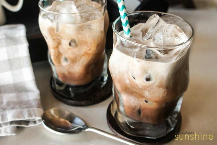 20 Delicious Coffee Recipes You Have to Try - recipes, Mocha Latte, latte, Iced Coffee, iced, coffee recipes, Coffee Frappe, Coffee