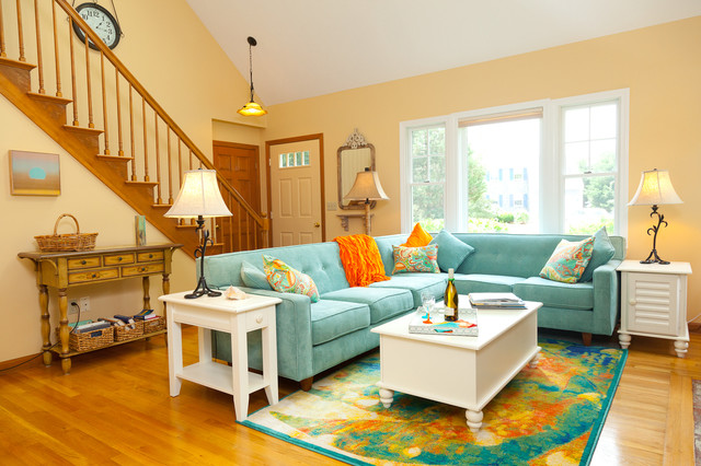 Soft Peach Color Walls for Sophisticated Interior Look