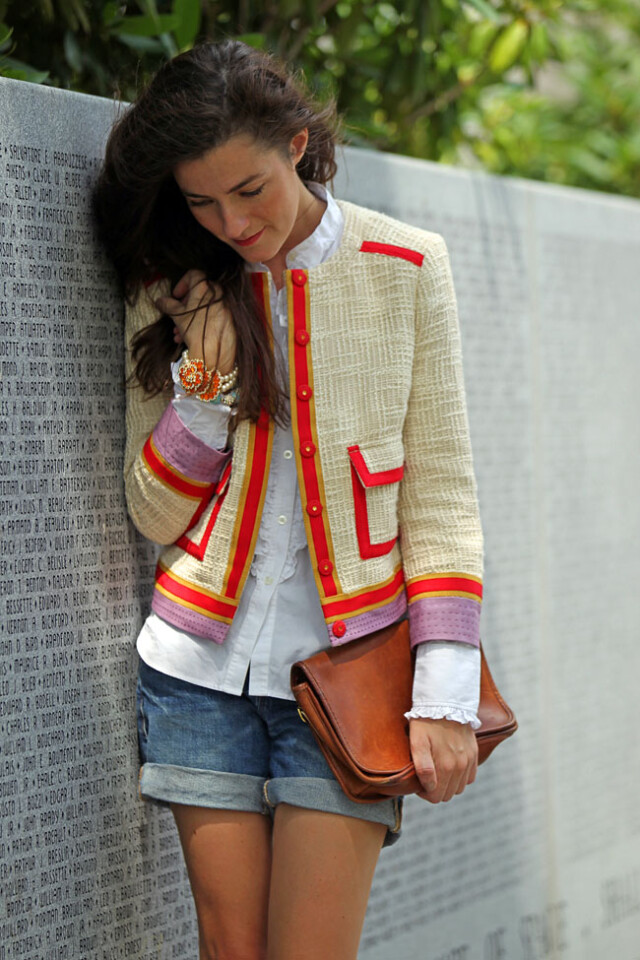 20 Stylish Outfit Ideas to Take You from Summer to Fall