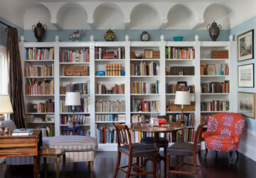21 Brilliant Design and Decoration Ideas for Arranging Your Bookcase - bookcase design, bookcase decor, bookcase, book storage, book