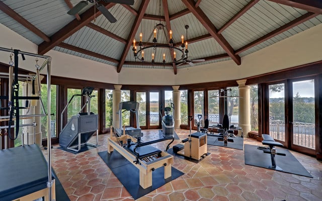 20 Cool Home Gym Design Ideas for Healthier Family - workout, home workout, home gym, healthy