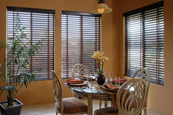 Venetian-Blinds