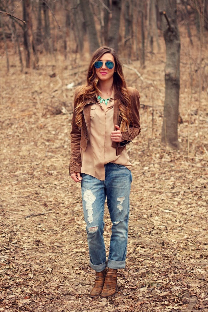 Hot Denim Trends for Fall/Winter 2014: 20 Jeans Based Outfit Ideas