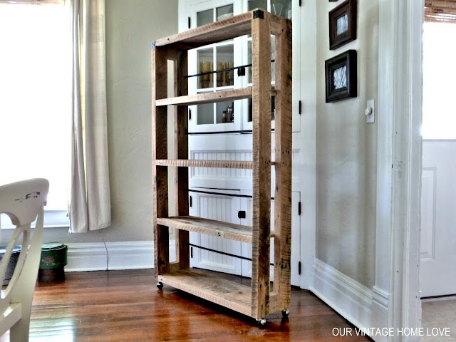 20 Great DIY Reclaimed Wood Projects and Hacks