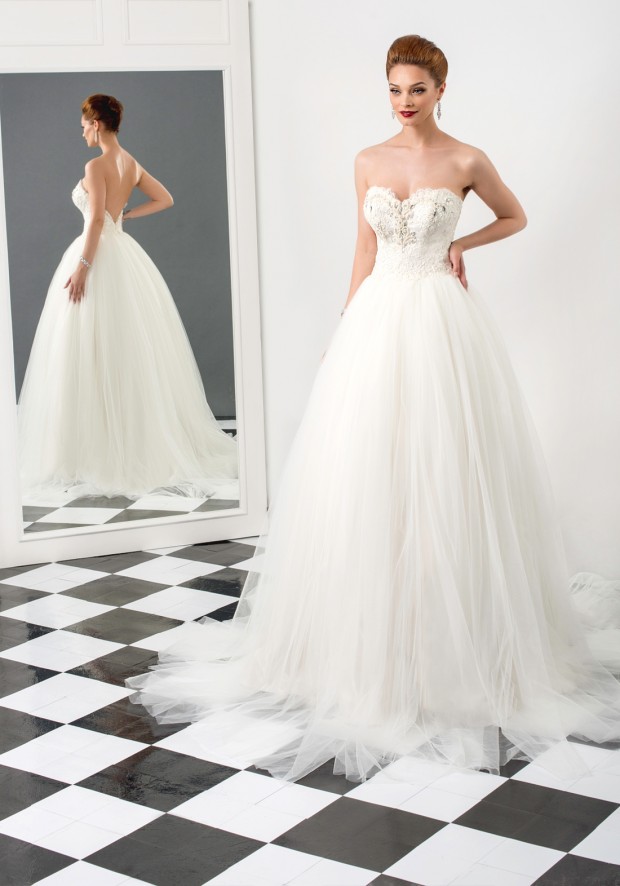 SHARON wedding dress ---Bien-Savvy---2015---bridal---collection-(1)