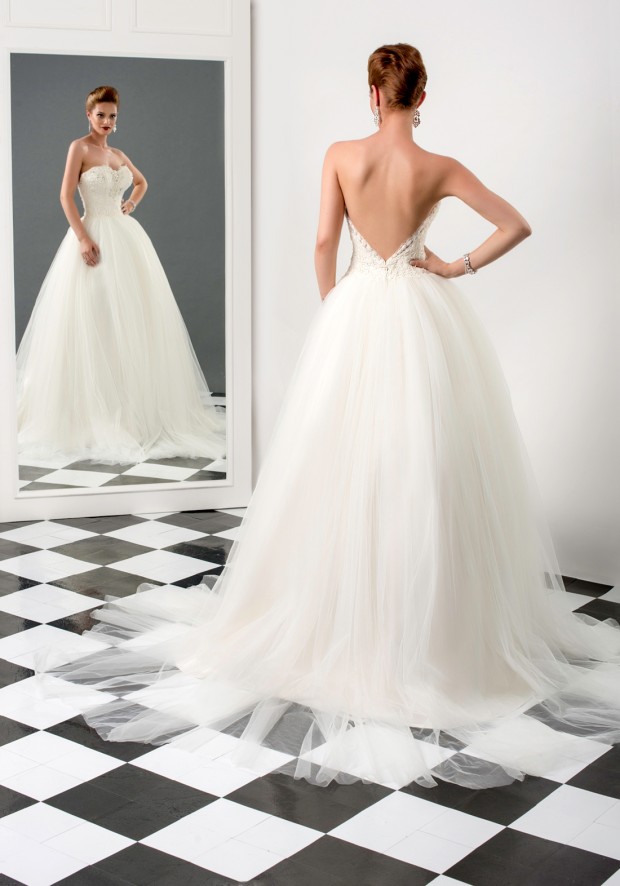 SHARON wedding dress ---Bien-Savvy---2015---bridal---collection-(3)