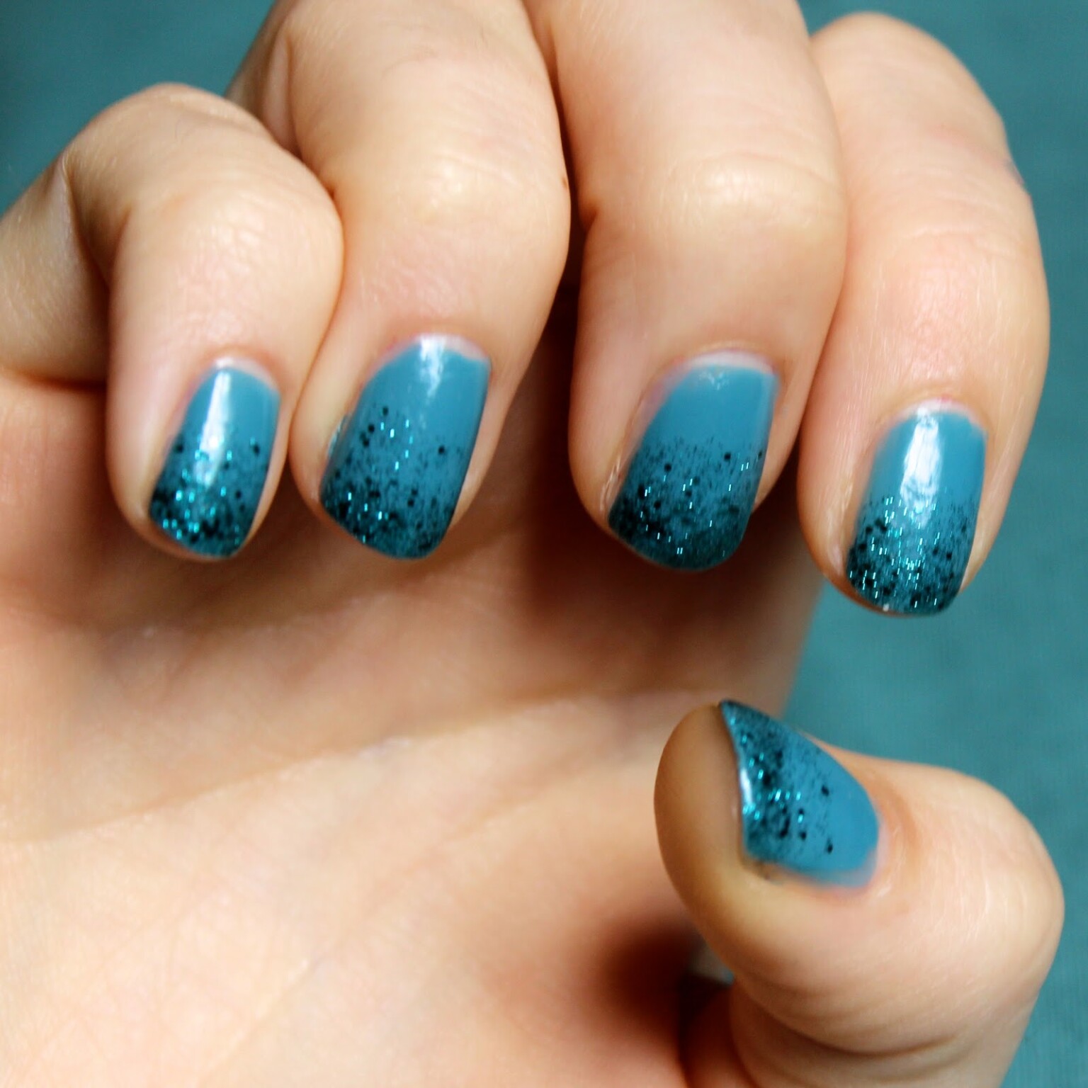 17 Gradient/Ombre Nail Art Ideas