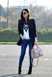 25 Stylish Navy Outfit Ideas for Perfect Look