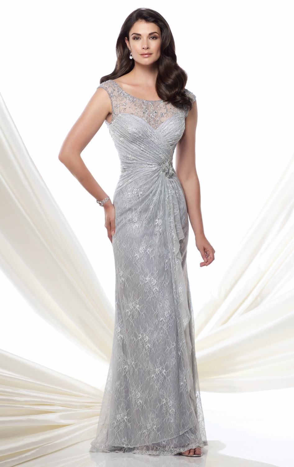 20 Elegant and Glamorous Evening Gowns