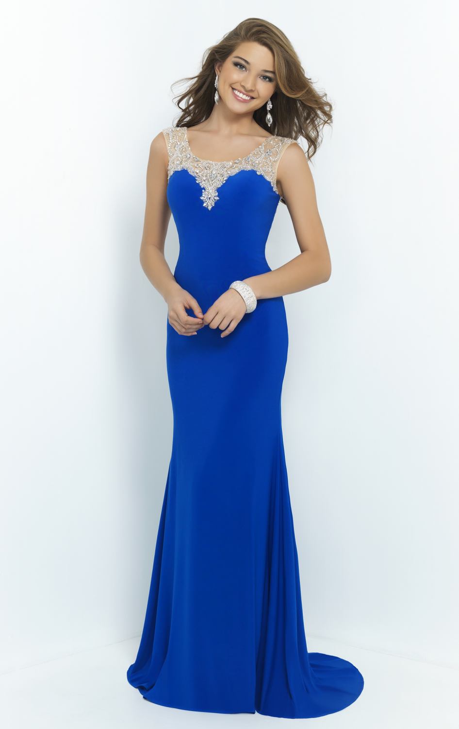 20 Elegant and Glamorous Evening Gowns - Style Motivation